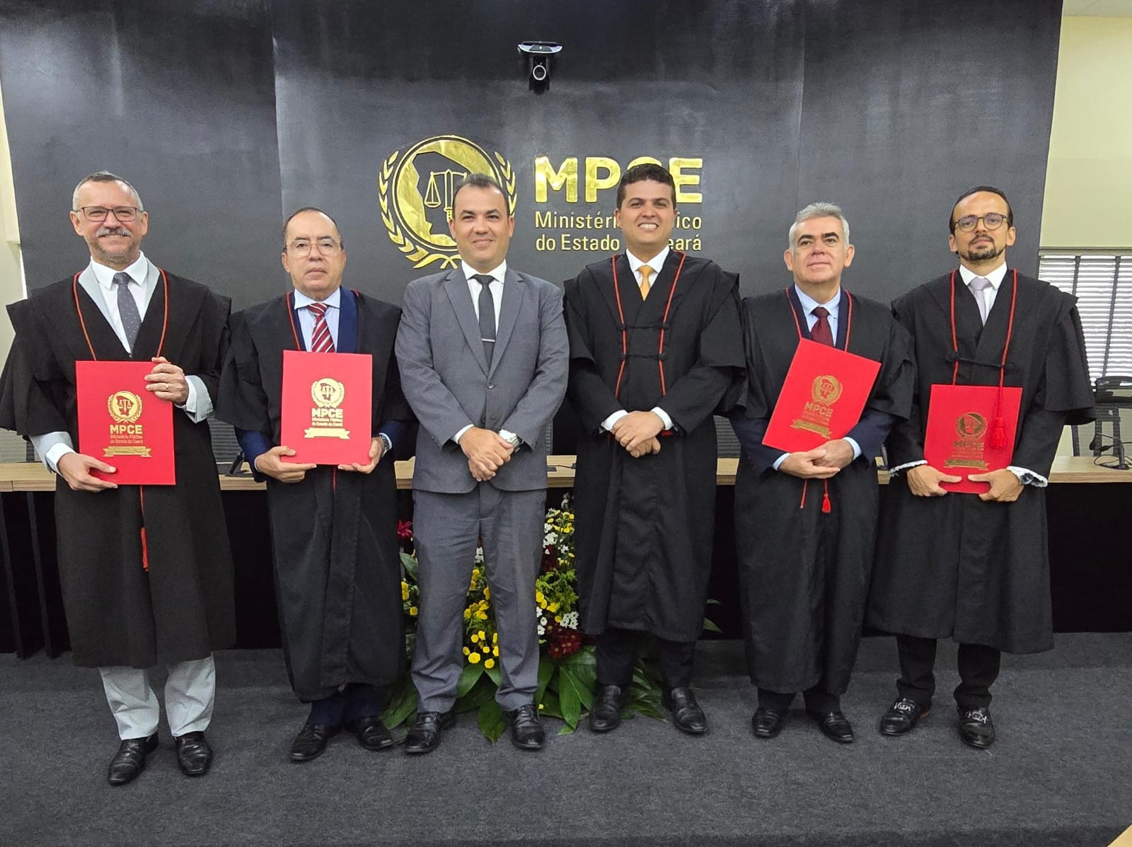 Sinsempece participa da Posse dos Subprocuradores-gerais do Ministério Público do Estado do Ceará